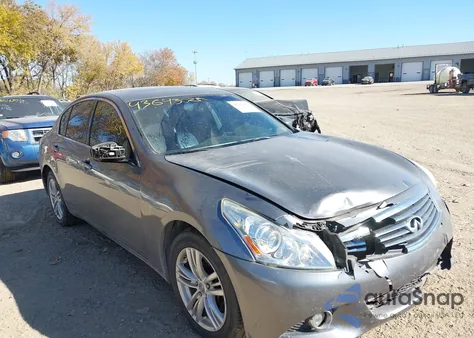 2010 Infiniti G37X z USA, uszkodzony, nr VIN JN1CV6ARXAM454624